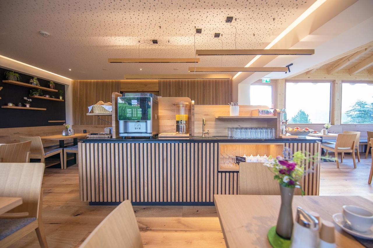 람자우 암 다흐스타인 Alpenhof B&B 외부 사진